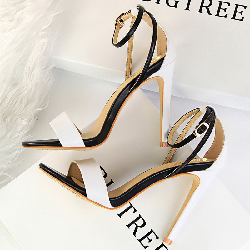 Casual Sandal Leather - Sandal Hak Tinggi 11Cm Kulit Ringkas